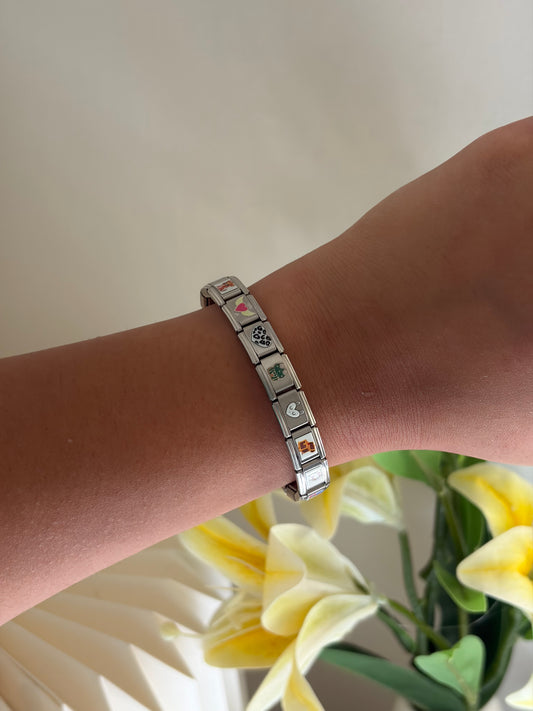 Buddy bee Italian charm bracelet