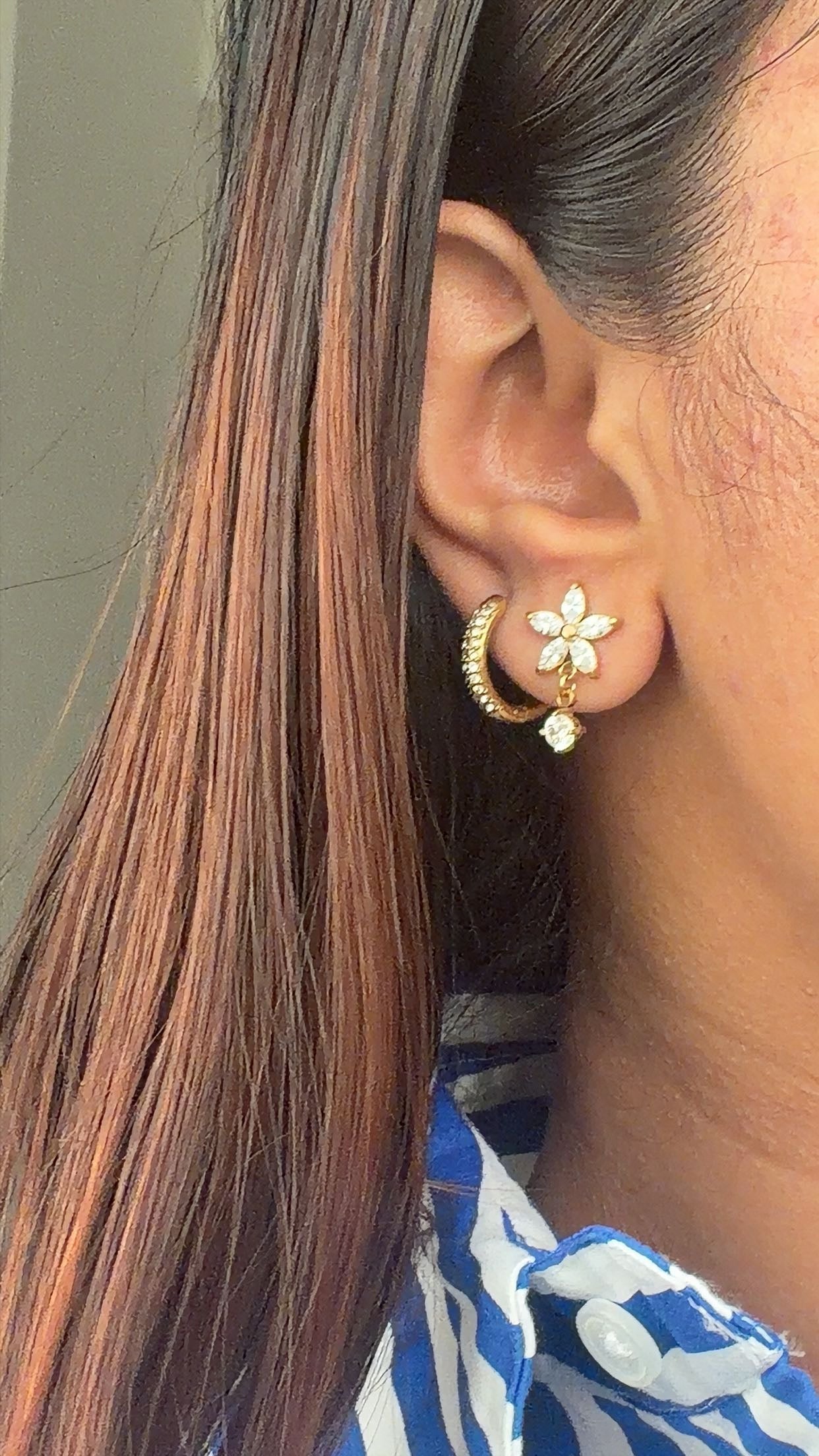 Mia flower drops