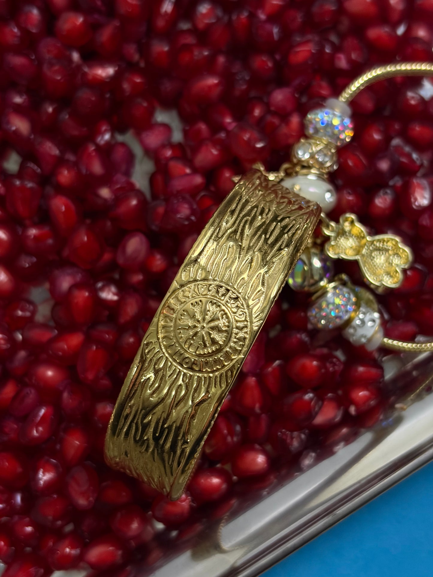 Luxe hammered sun cuff