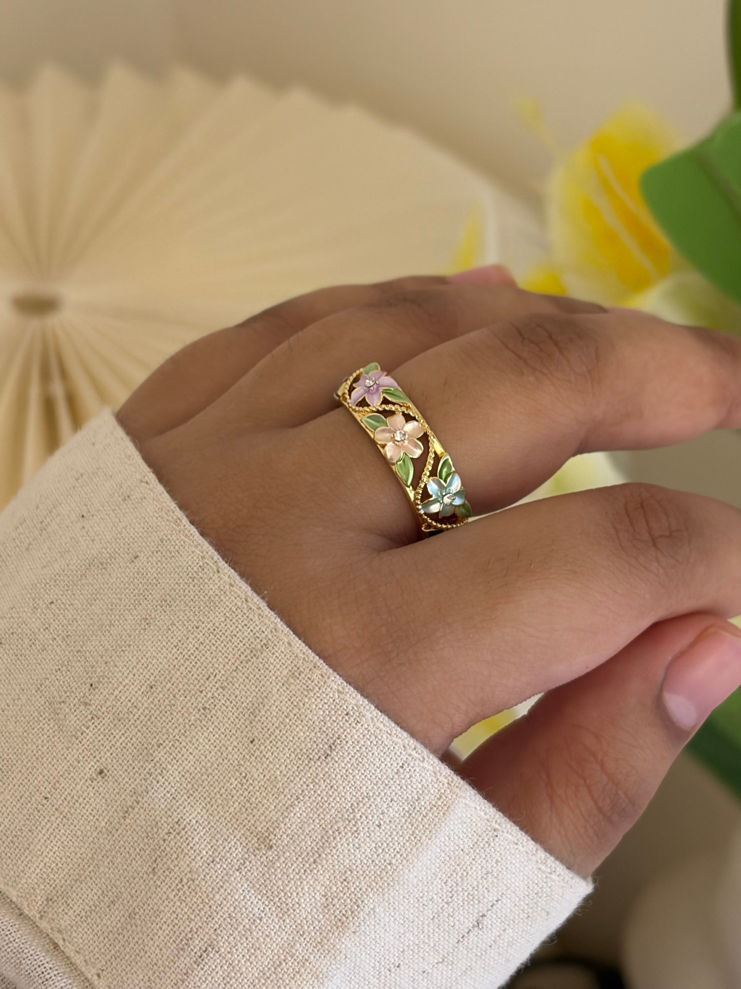 Ivy botanical ring