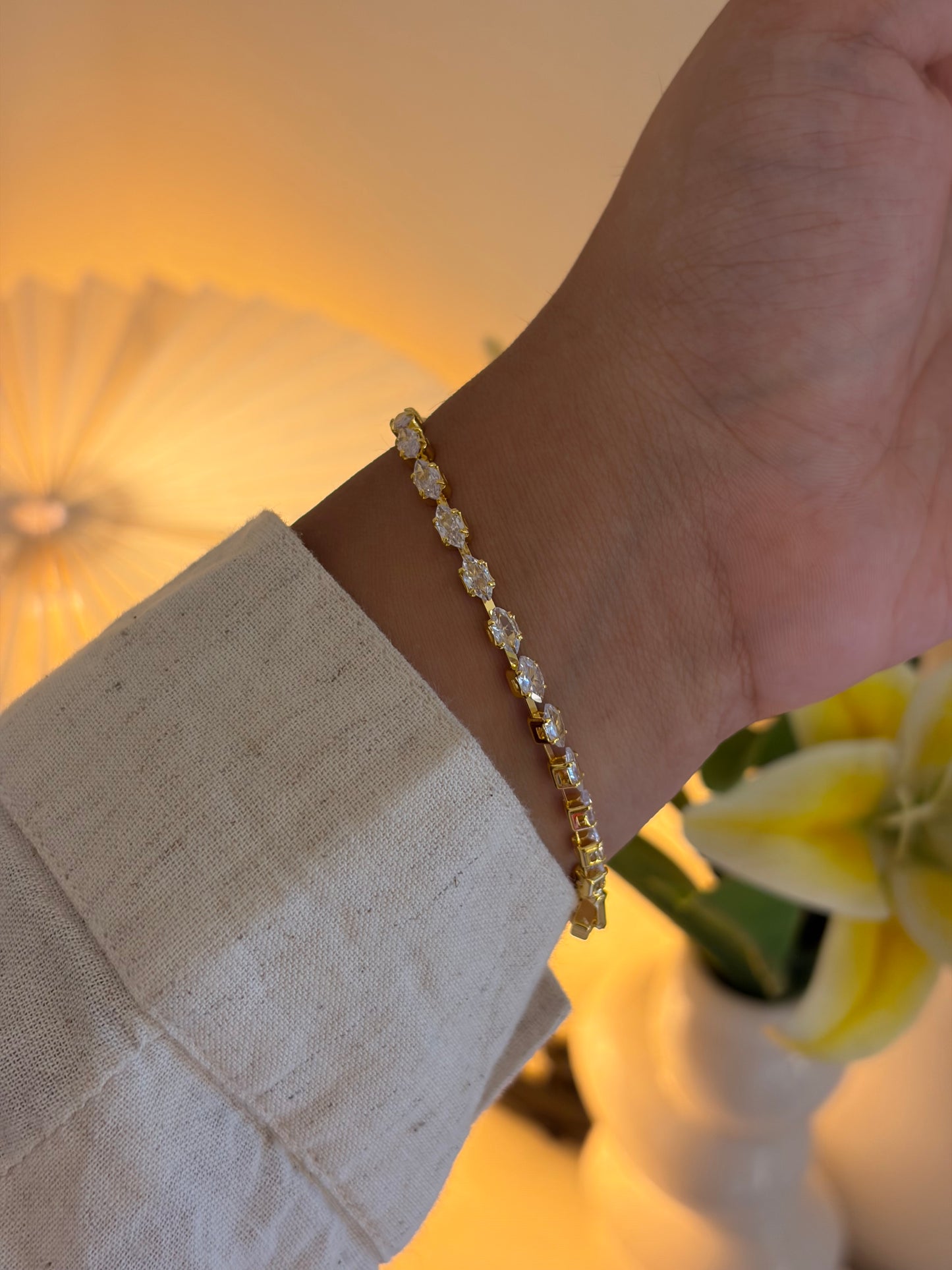 Linda tennis bracelet