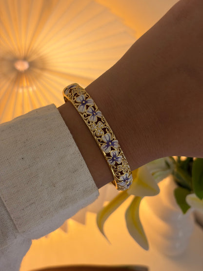 Kia botanical bangle