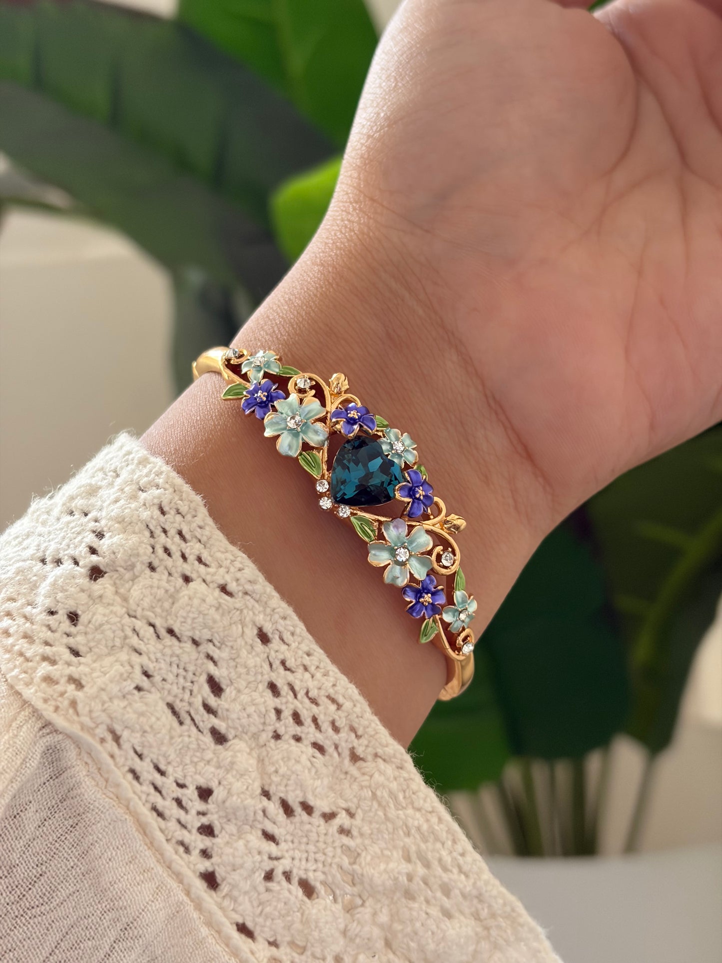 Viana botanical bracelet