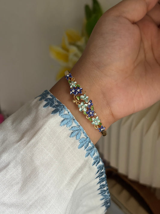 Elara botanical bangle