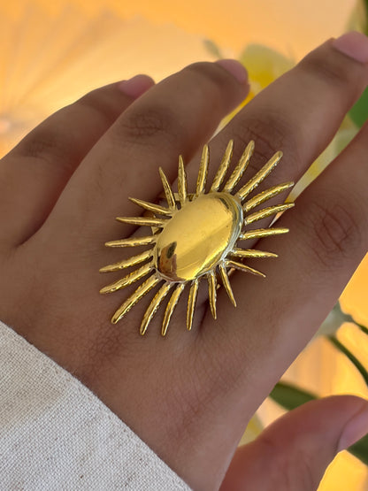 Sona statement ring