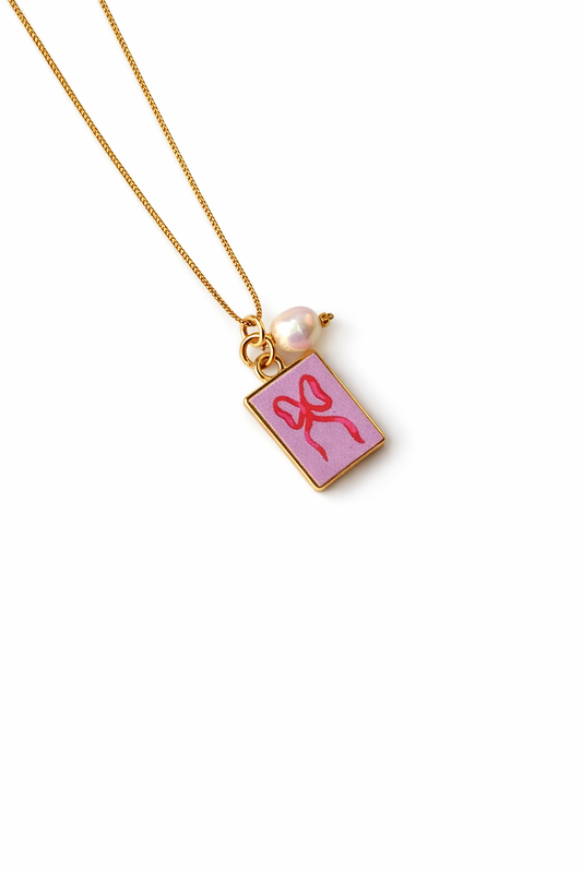 Blush glow necklace