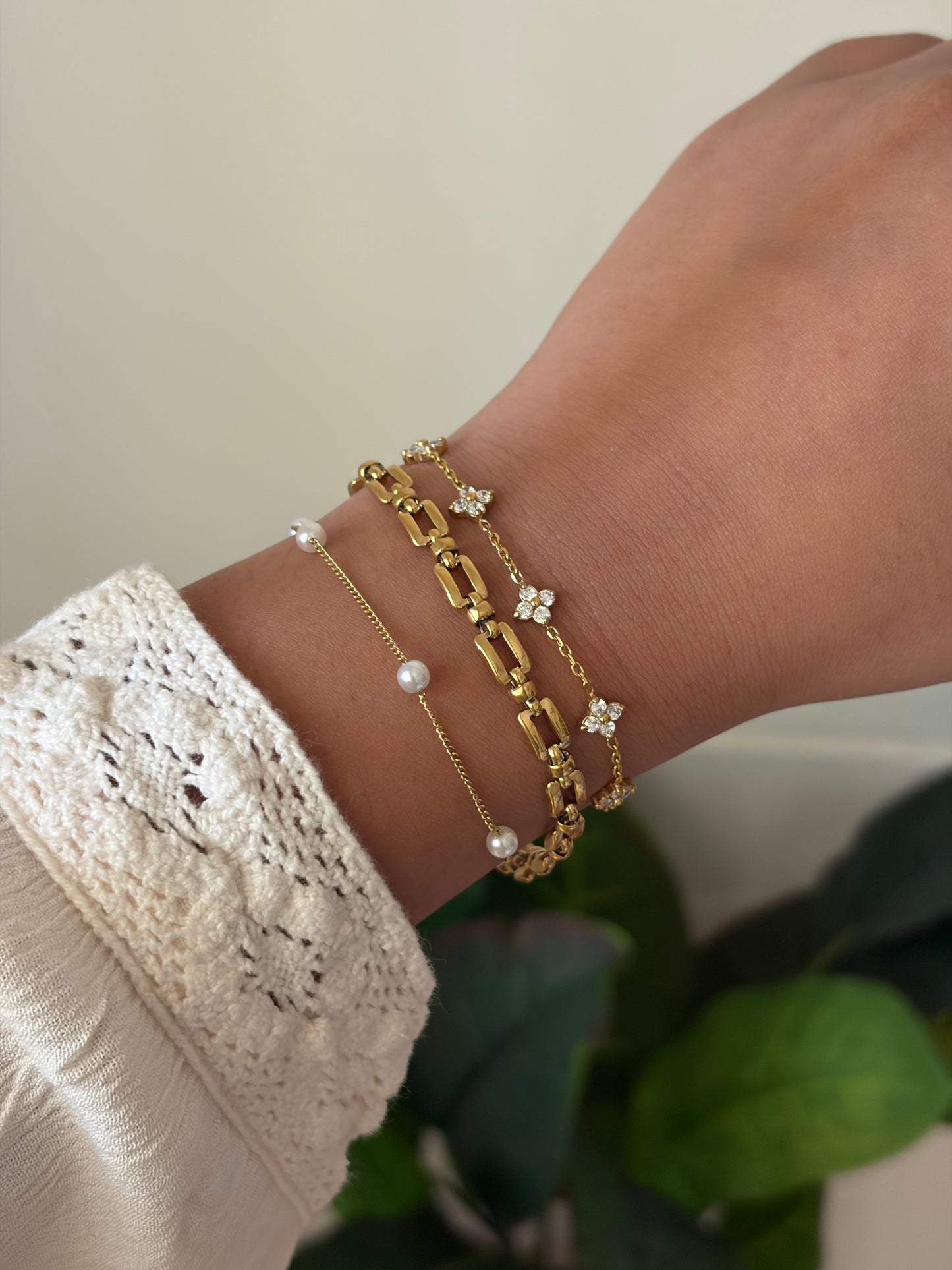 Percy pearl bracelet