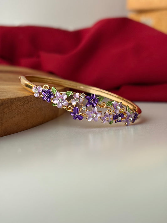 Gardenia botanical bracelet