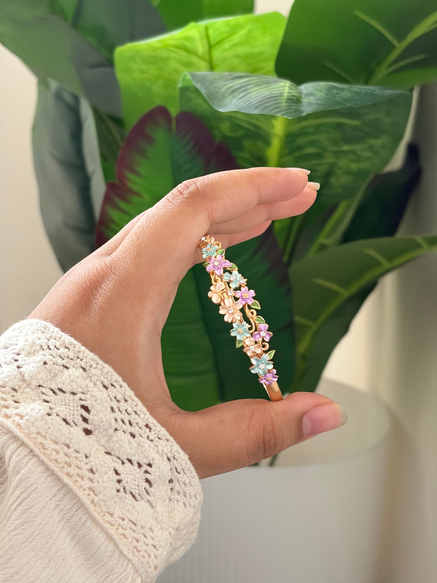 Roselle botanical bracelet