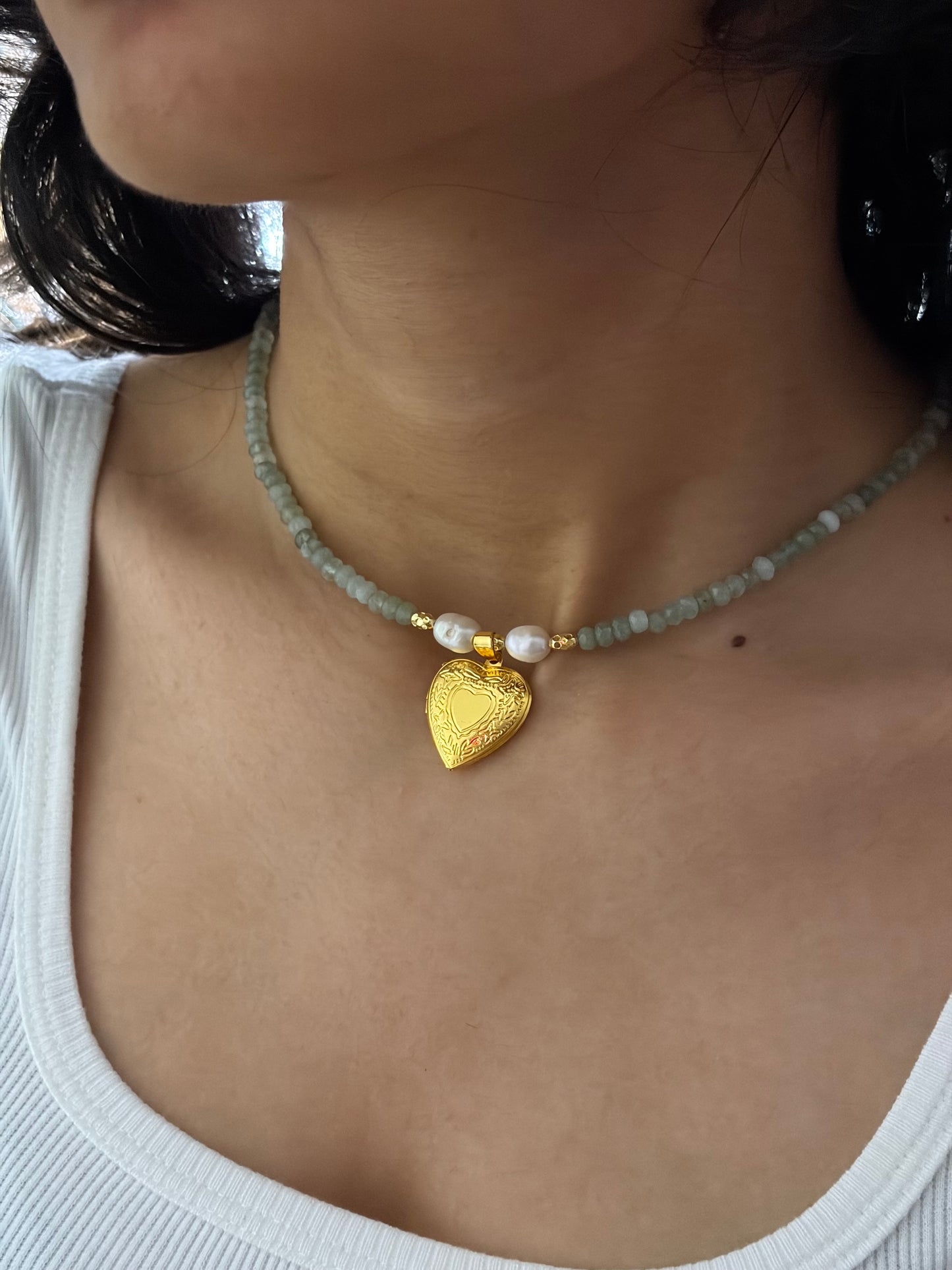 Mia Fresh water openable heart locket