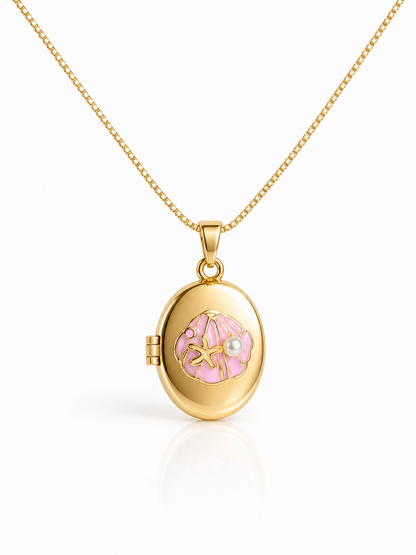 Luna shell locket