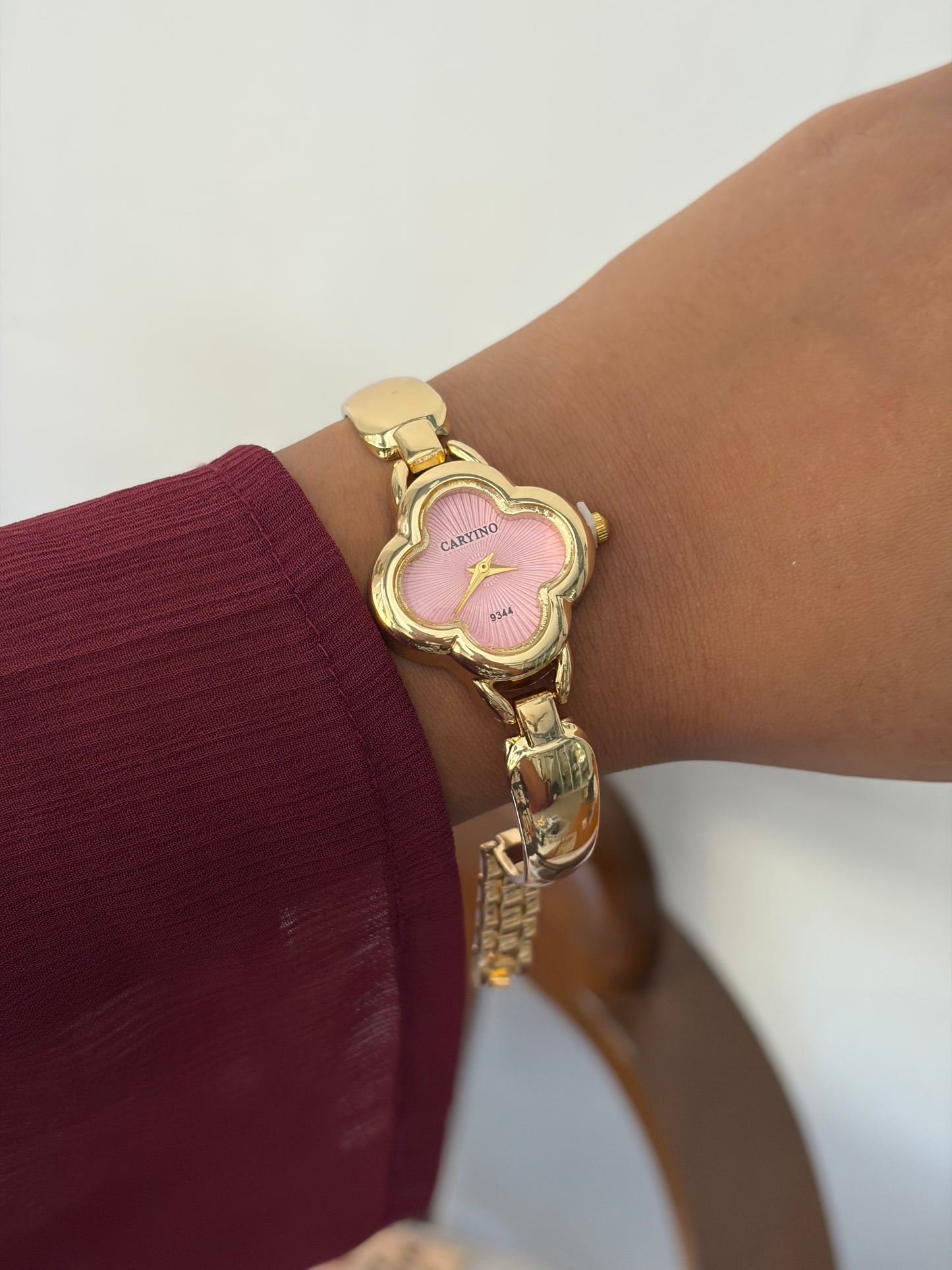 Amara blush watch