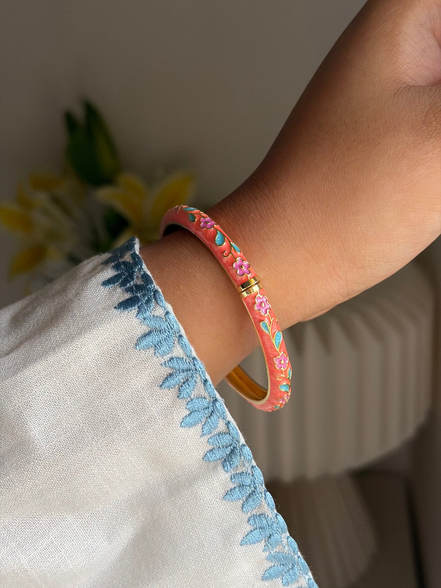 Nora enamel bangle