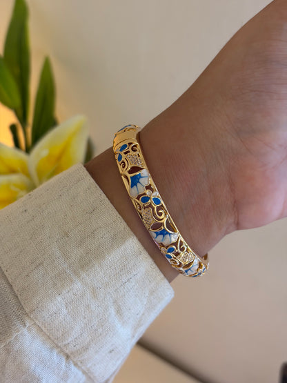 Lia botanical bangle