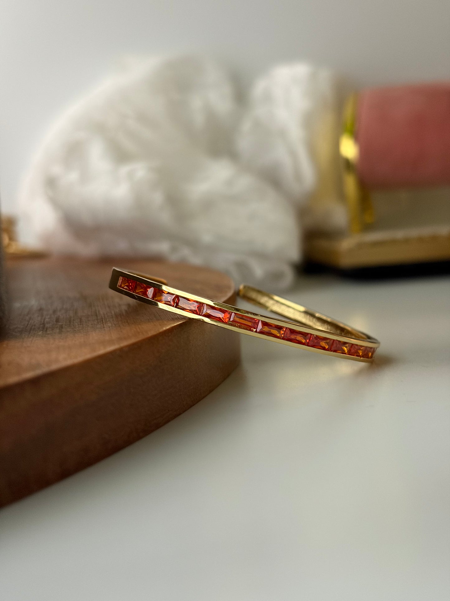 Lilly Demi fine bracelet