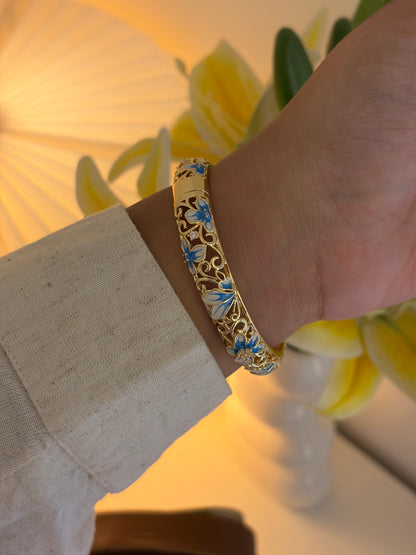 Mia botanical bangle