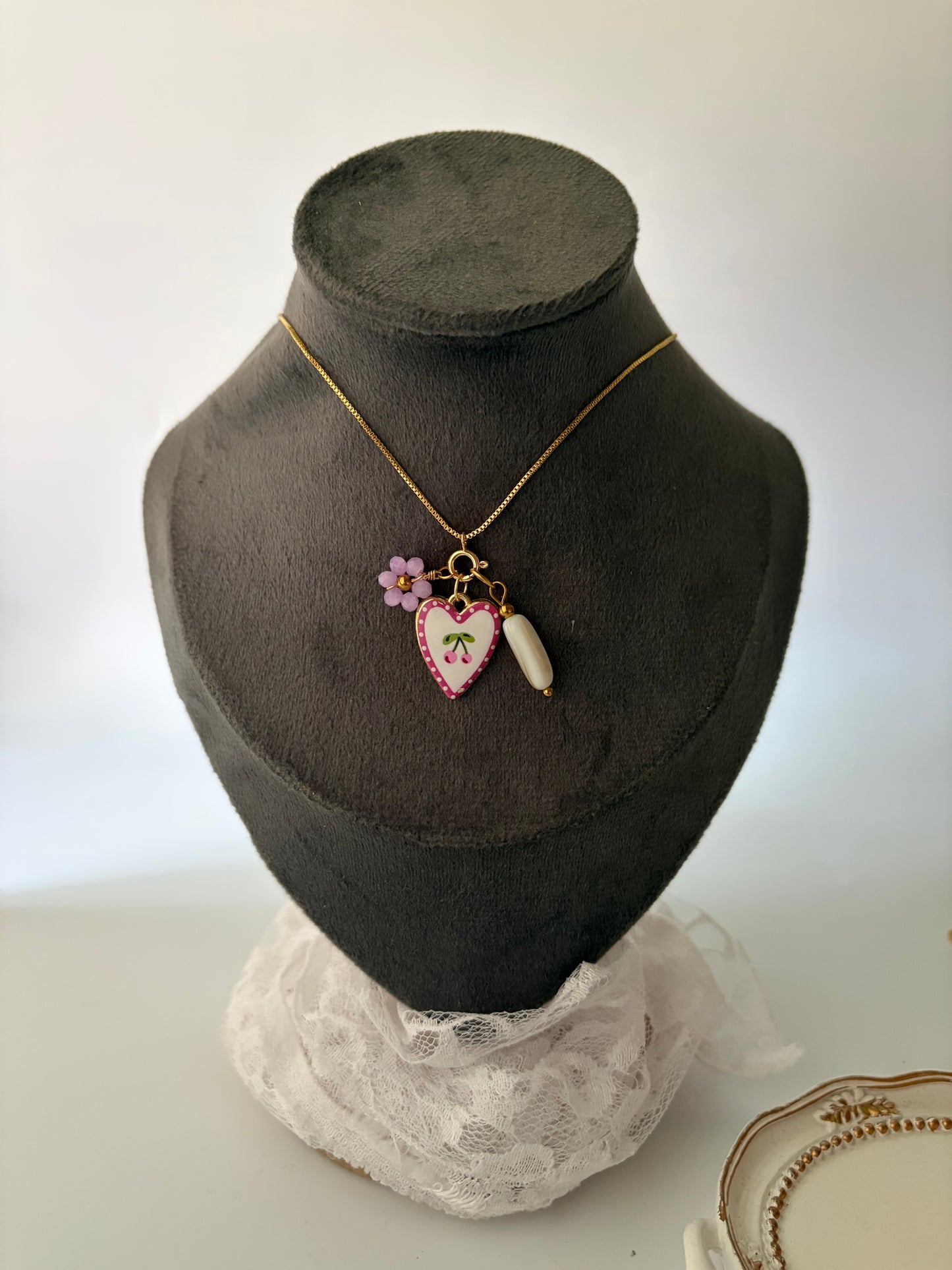 Valentina bloom neckpiece