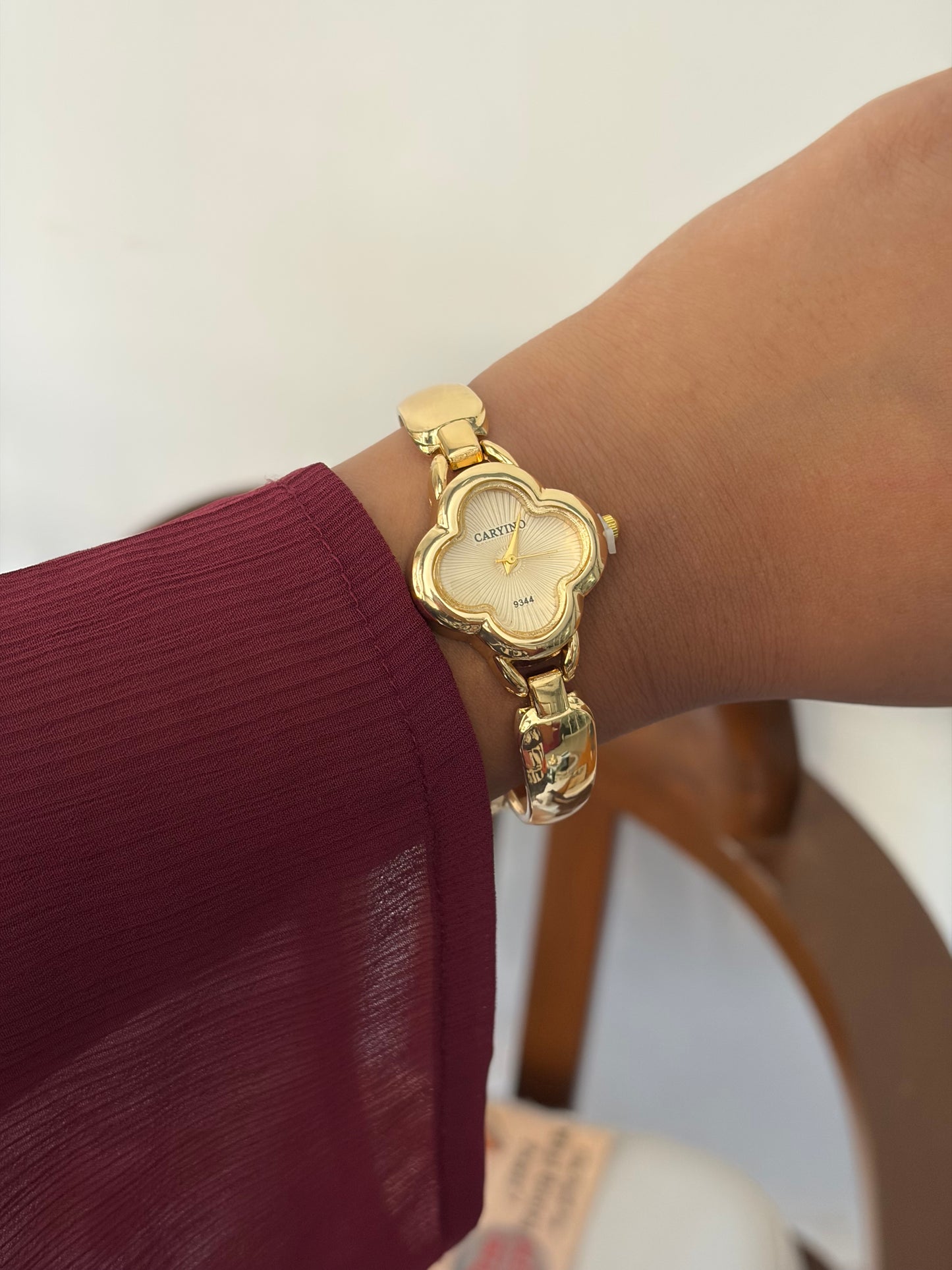 Camille clover watch