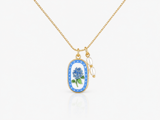Bloom pearl neckpiece