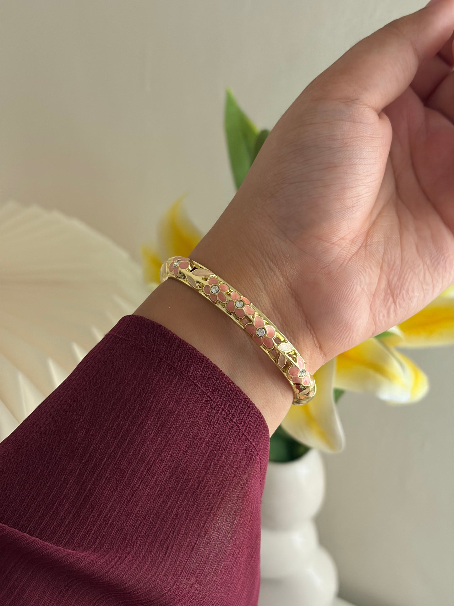 Tia flower enamel