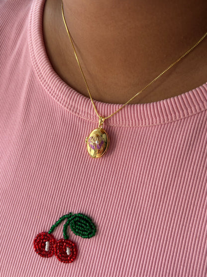 Luna shell locket