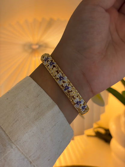 Kia botanical bangle
