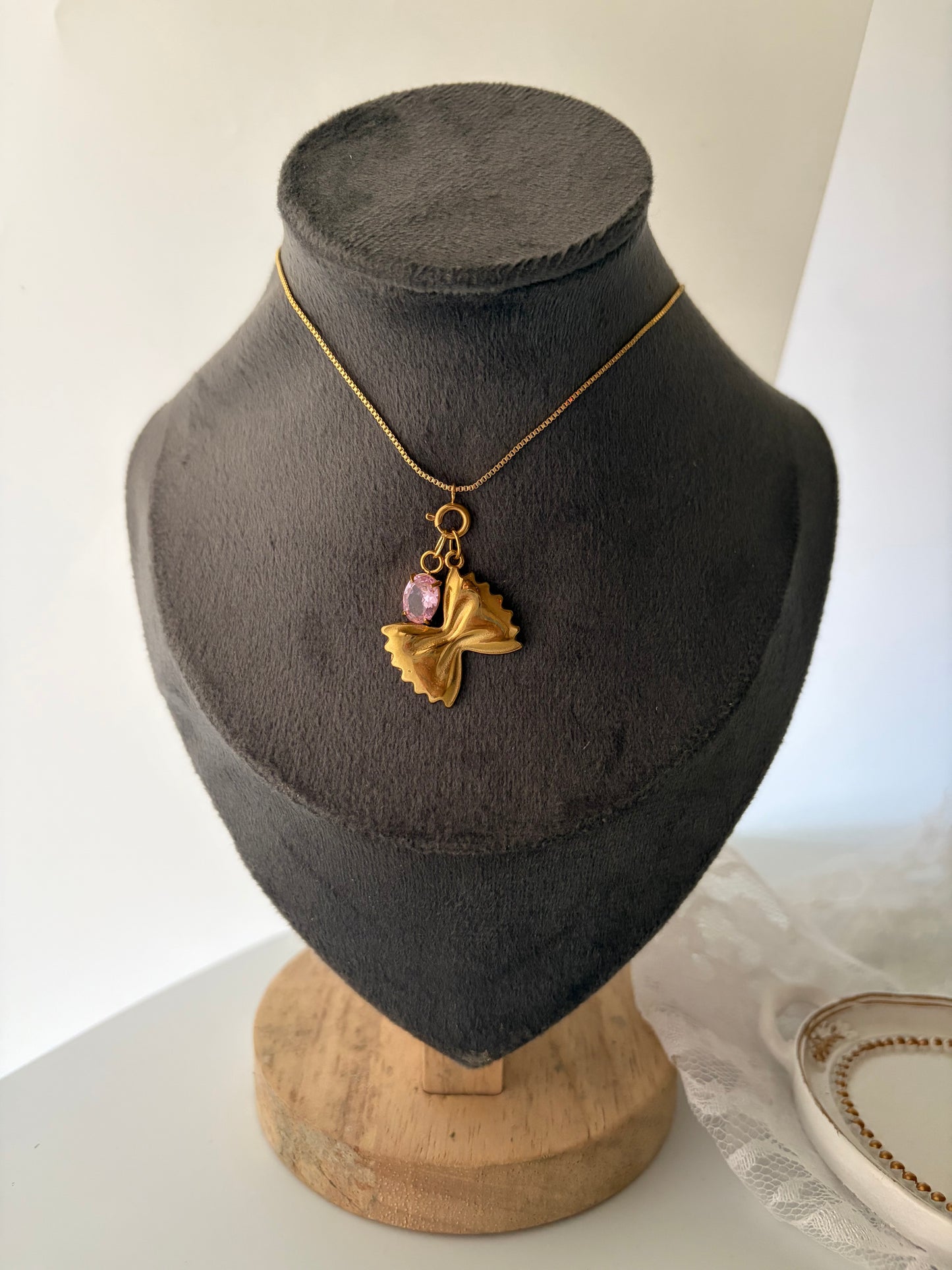 La dolce vita necklace
