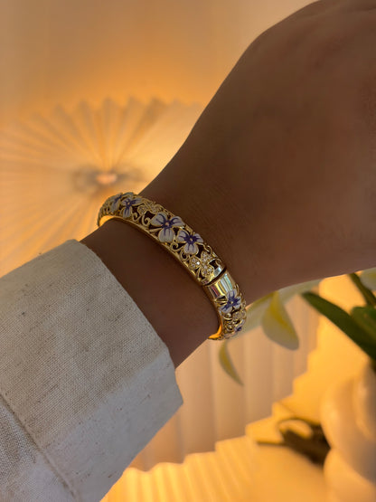 Kia botanical bangle