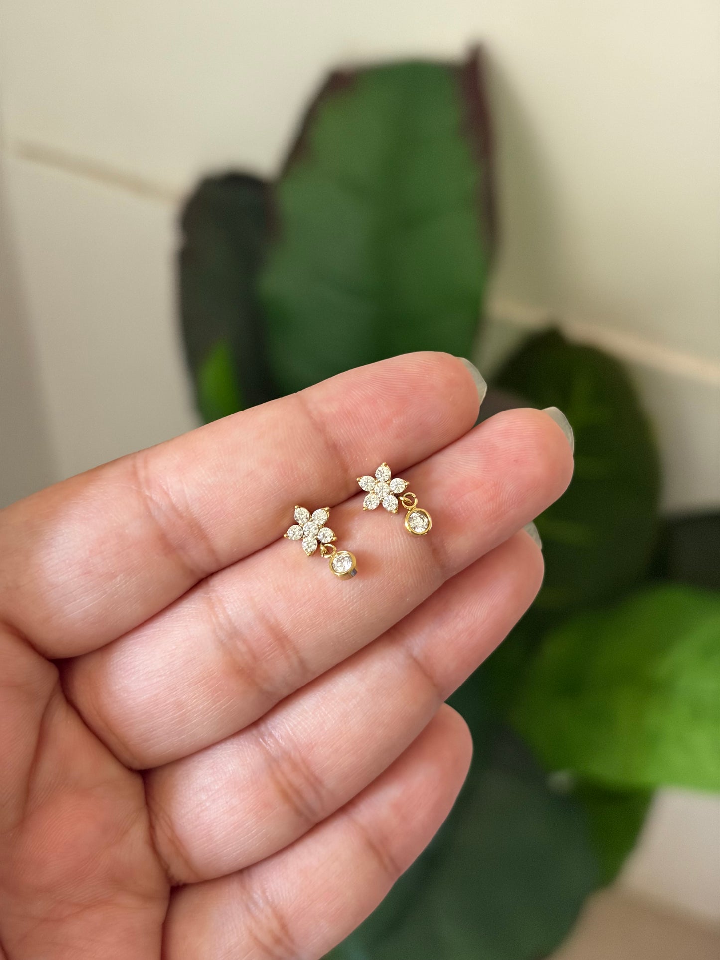 Martha clover studs