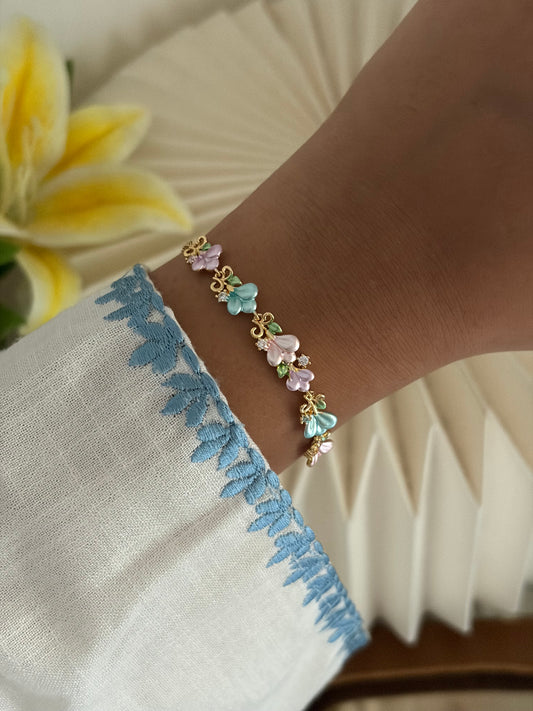 Baby ballet chain botanical