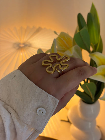 Petal statement ring