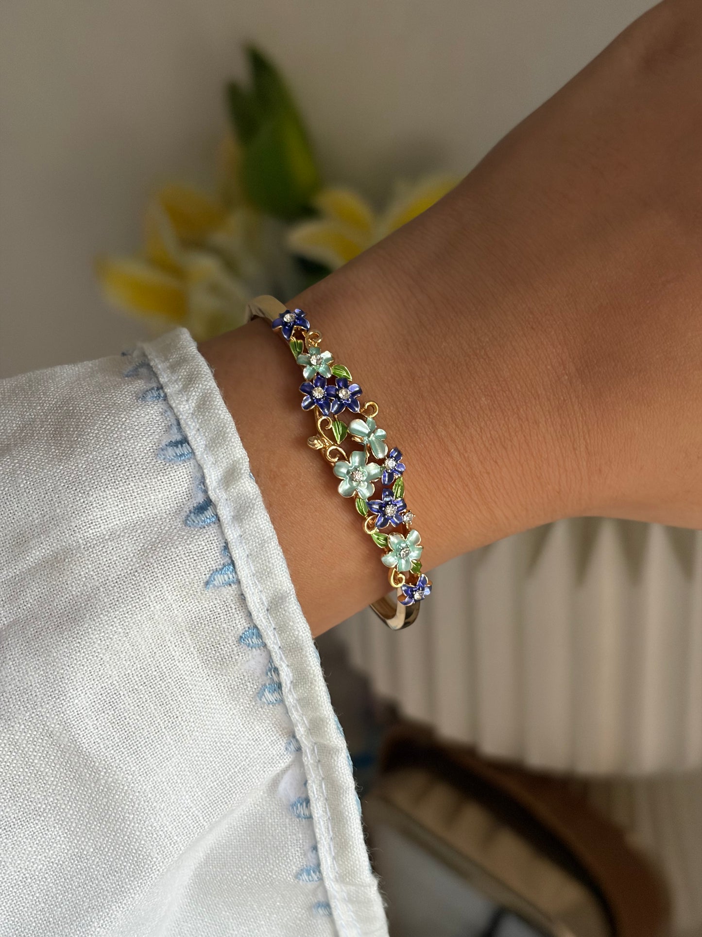 Elara botanical bangle