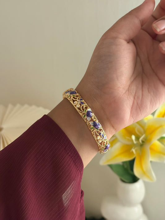 Molly botanical bracelet