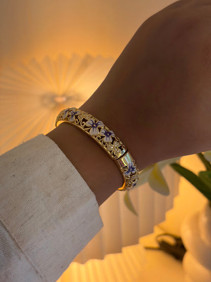 Kia botanical bangle