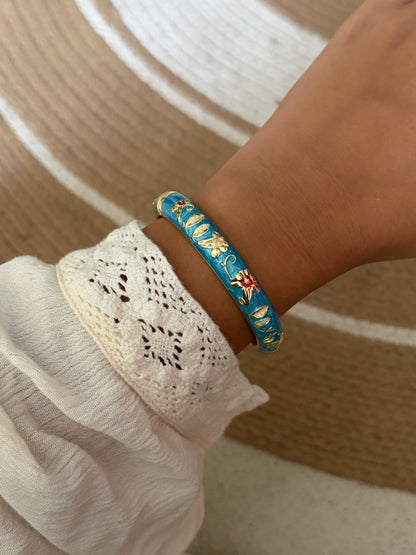Lara enamel bangle