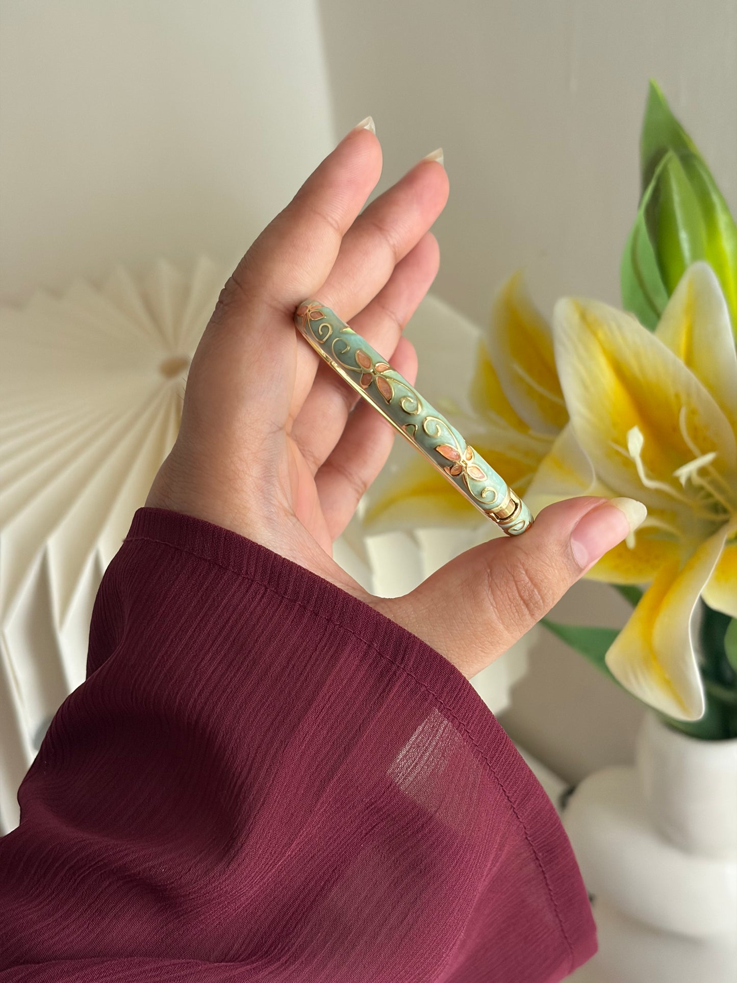 Green flower enamel bangle