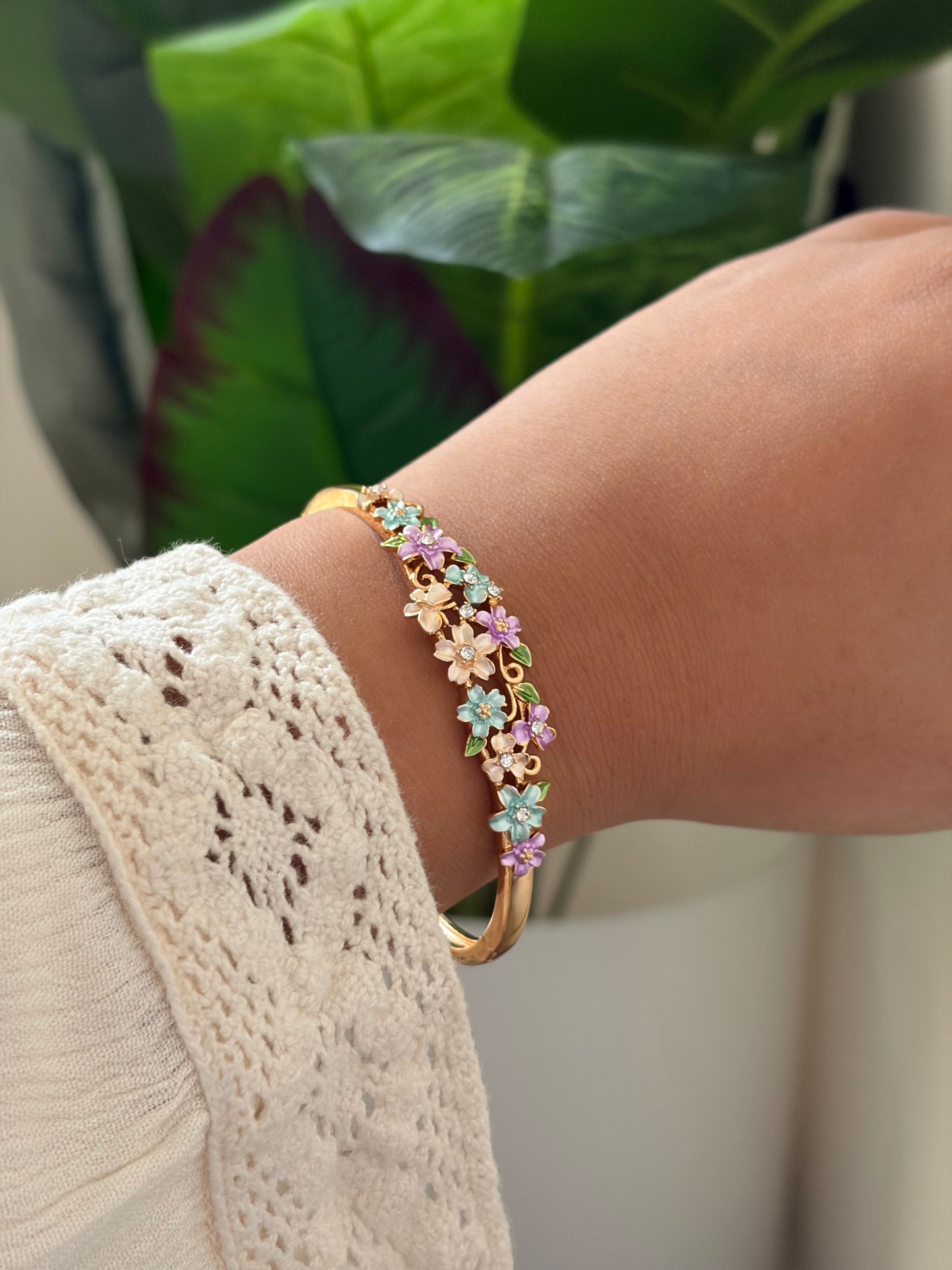 Roselle botanical bracelet
