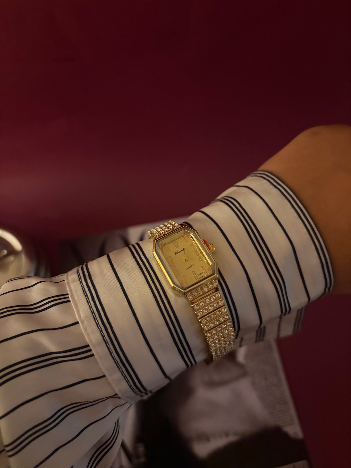 Classic diamond square watch