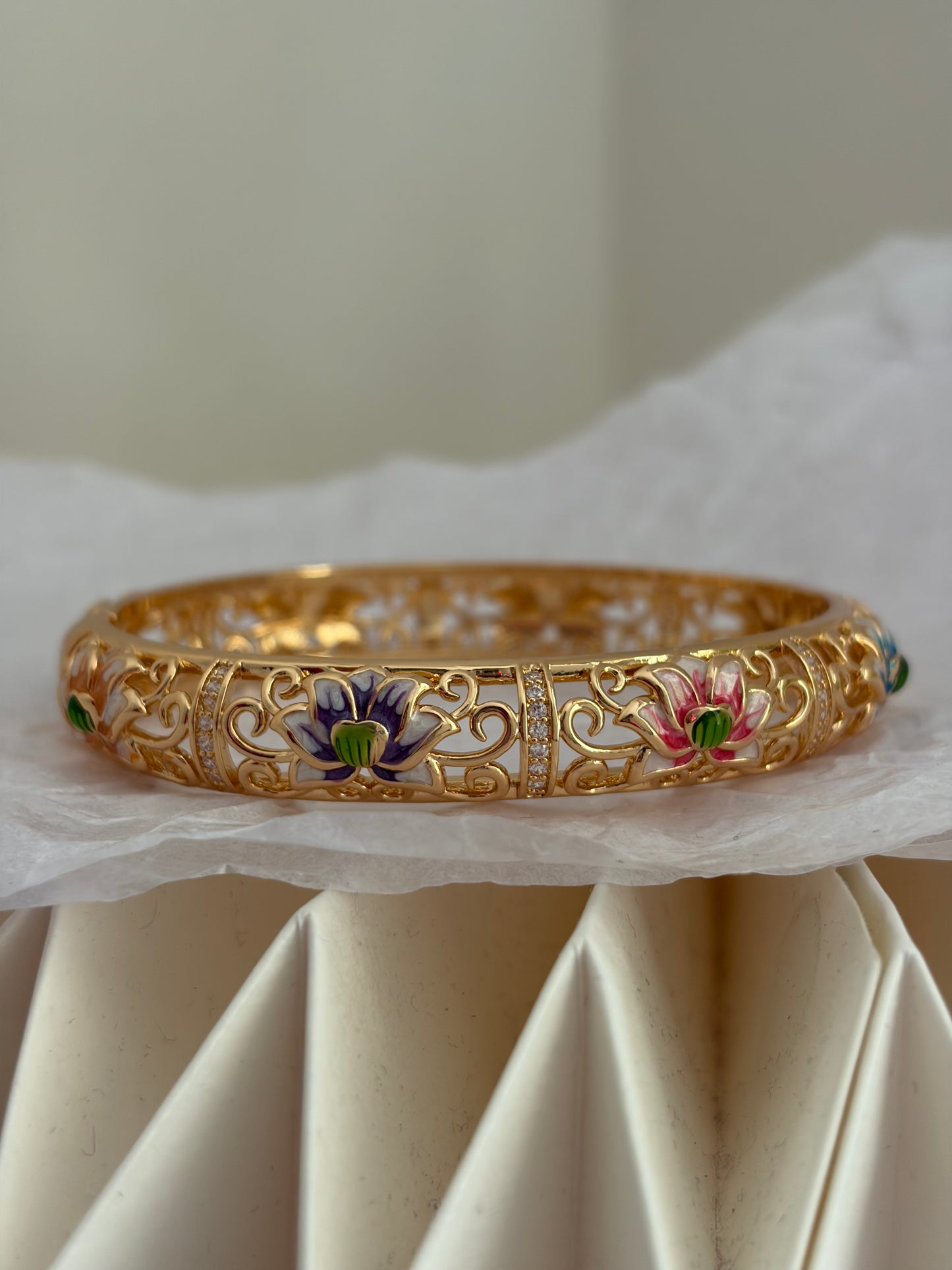 Kamal botanical bracelet