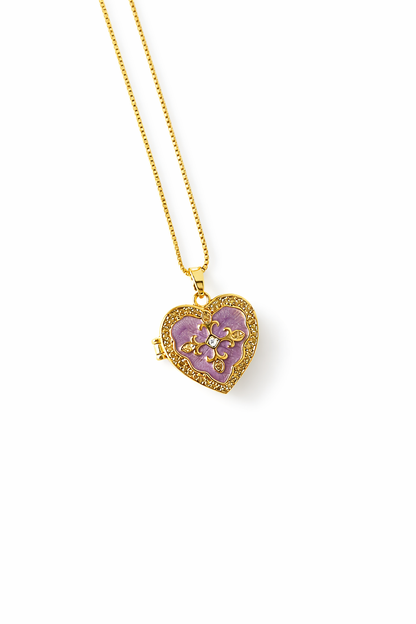 love portion locket neckpiece