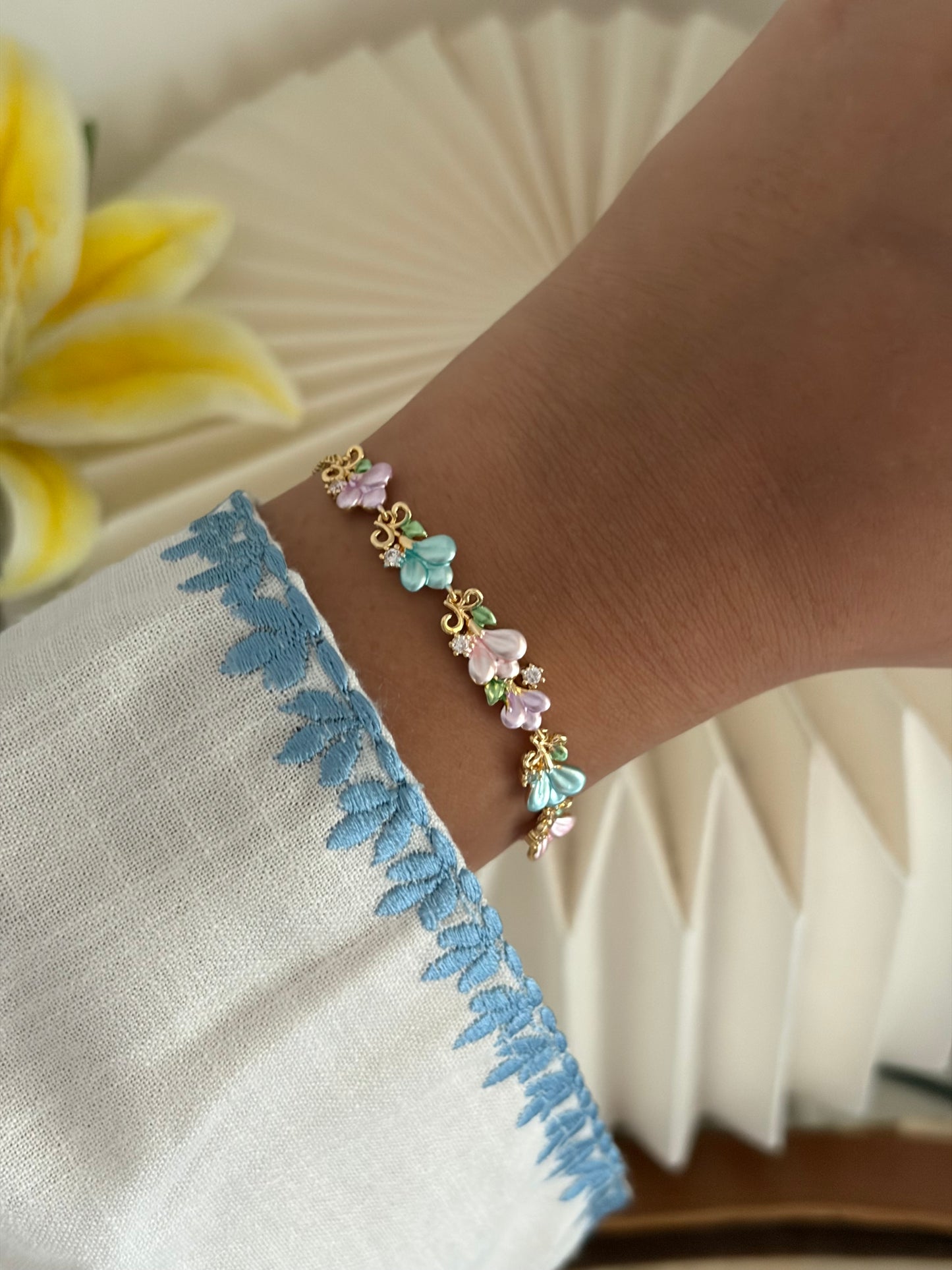 Baby ballet chain botanical