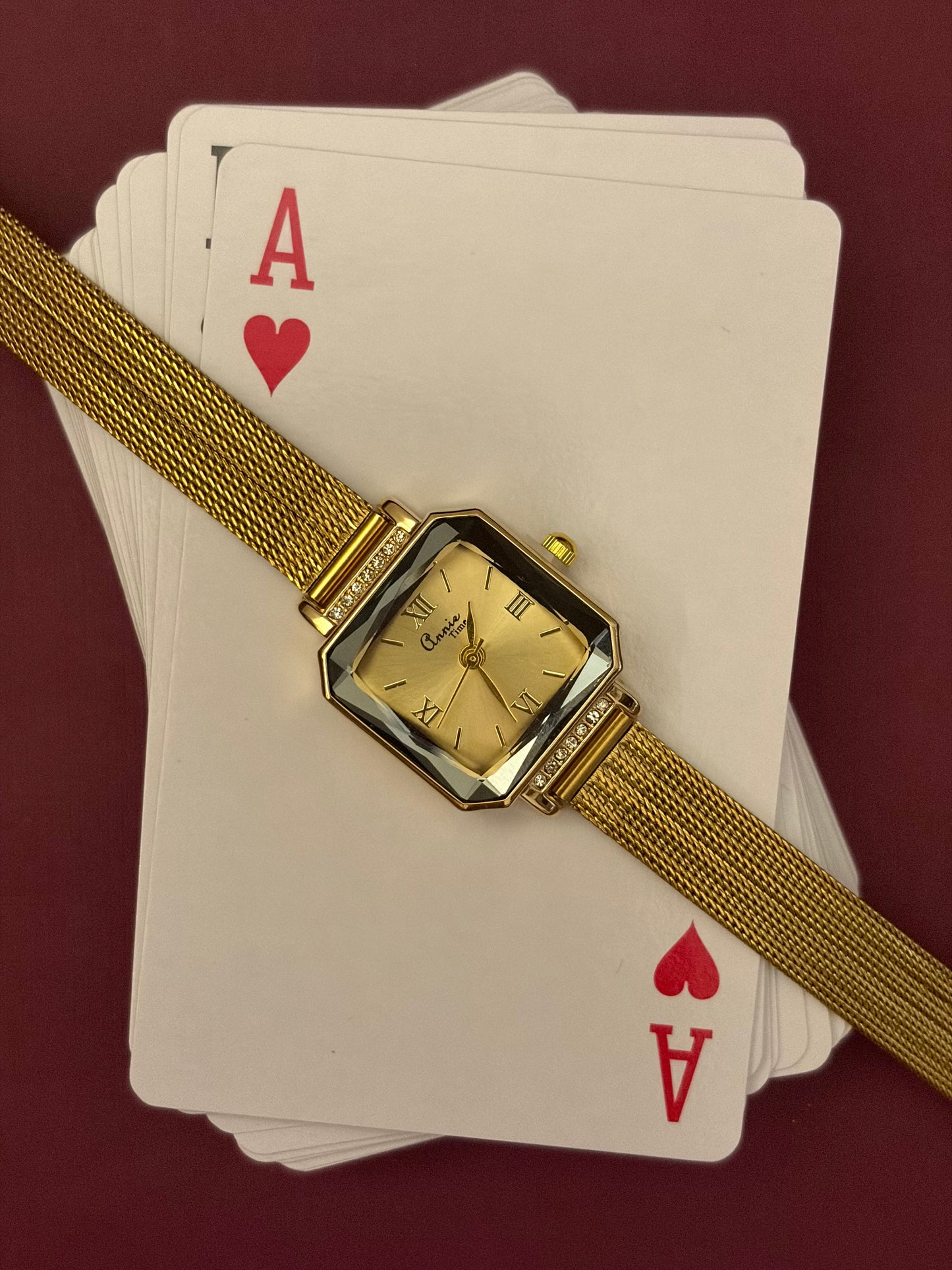 Lilly watch