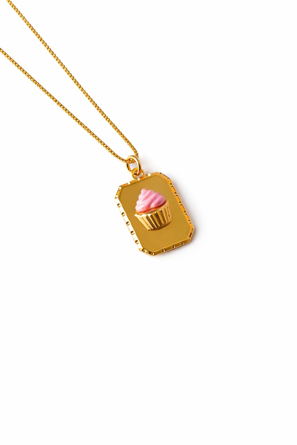 cupcake neckpiece
