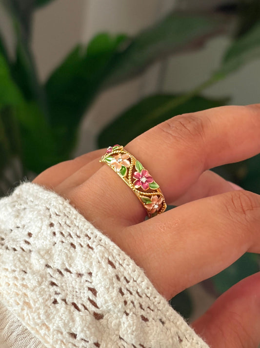 tia botanical ring
