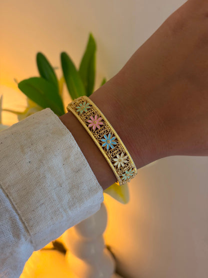 Riley botanical bangle
