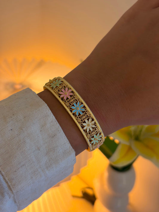 Riley botanical bangle