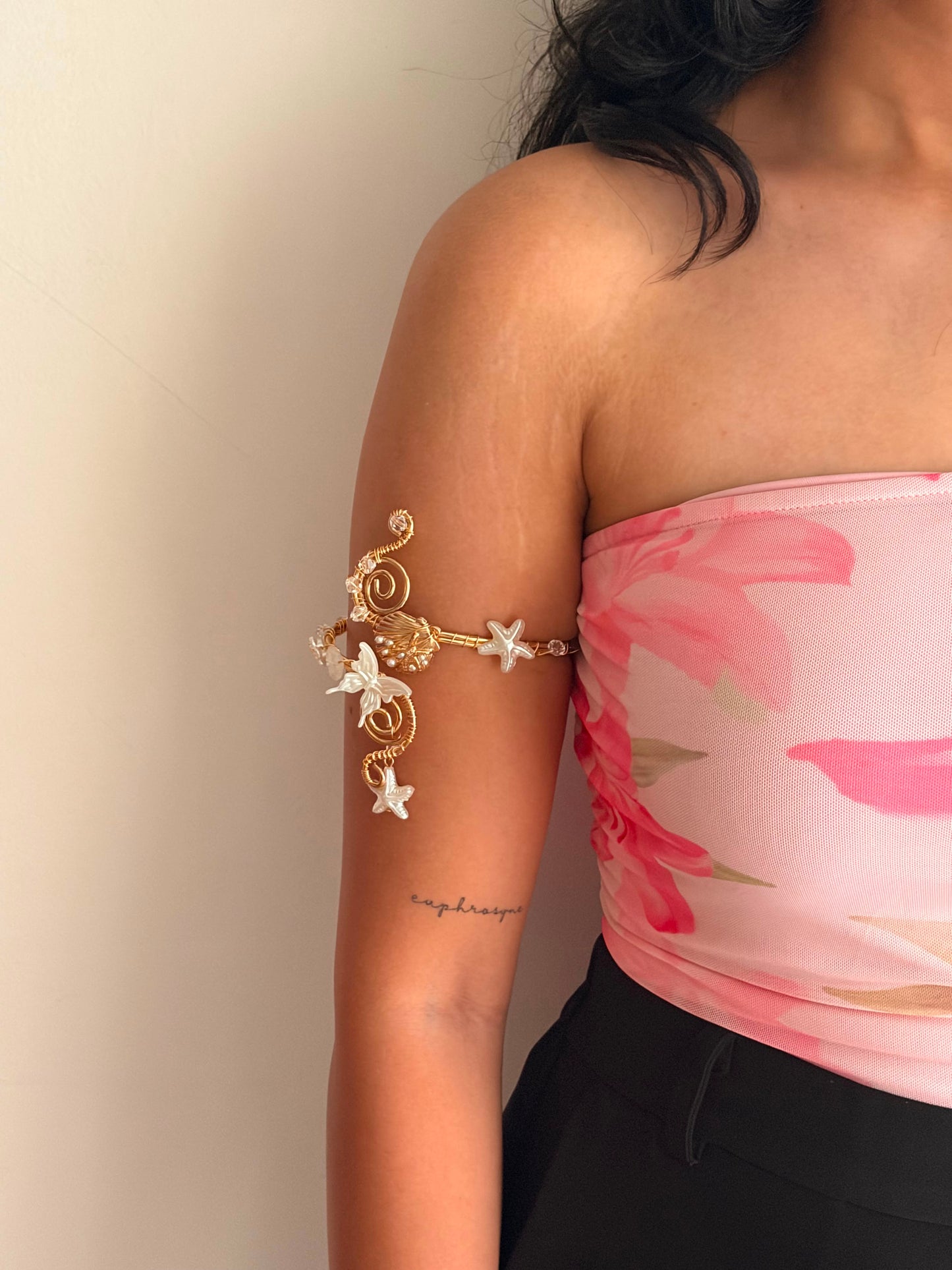 Beachy Arm Cuff