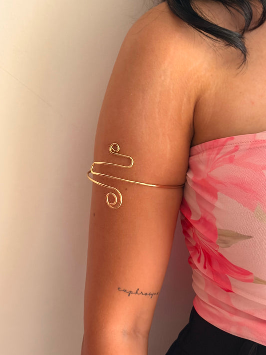Vega Arm Cuff
