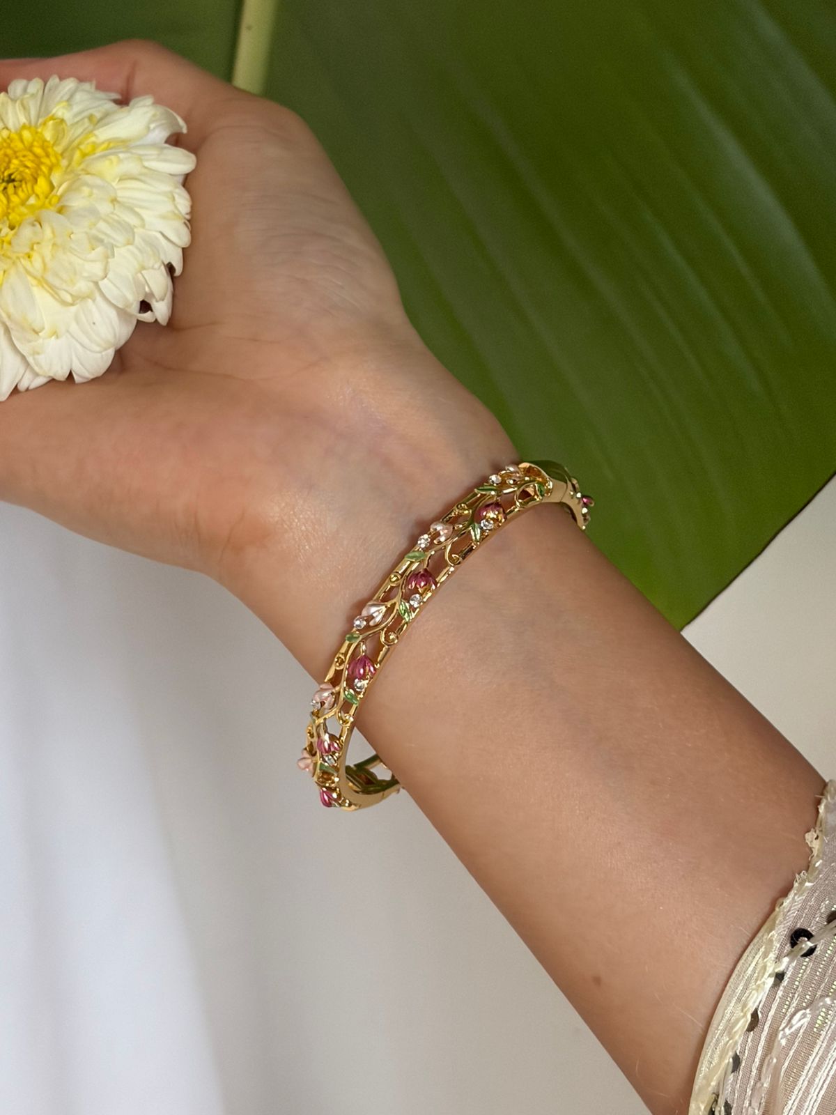Kumud Botancial