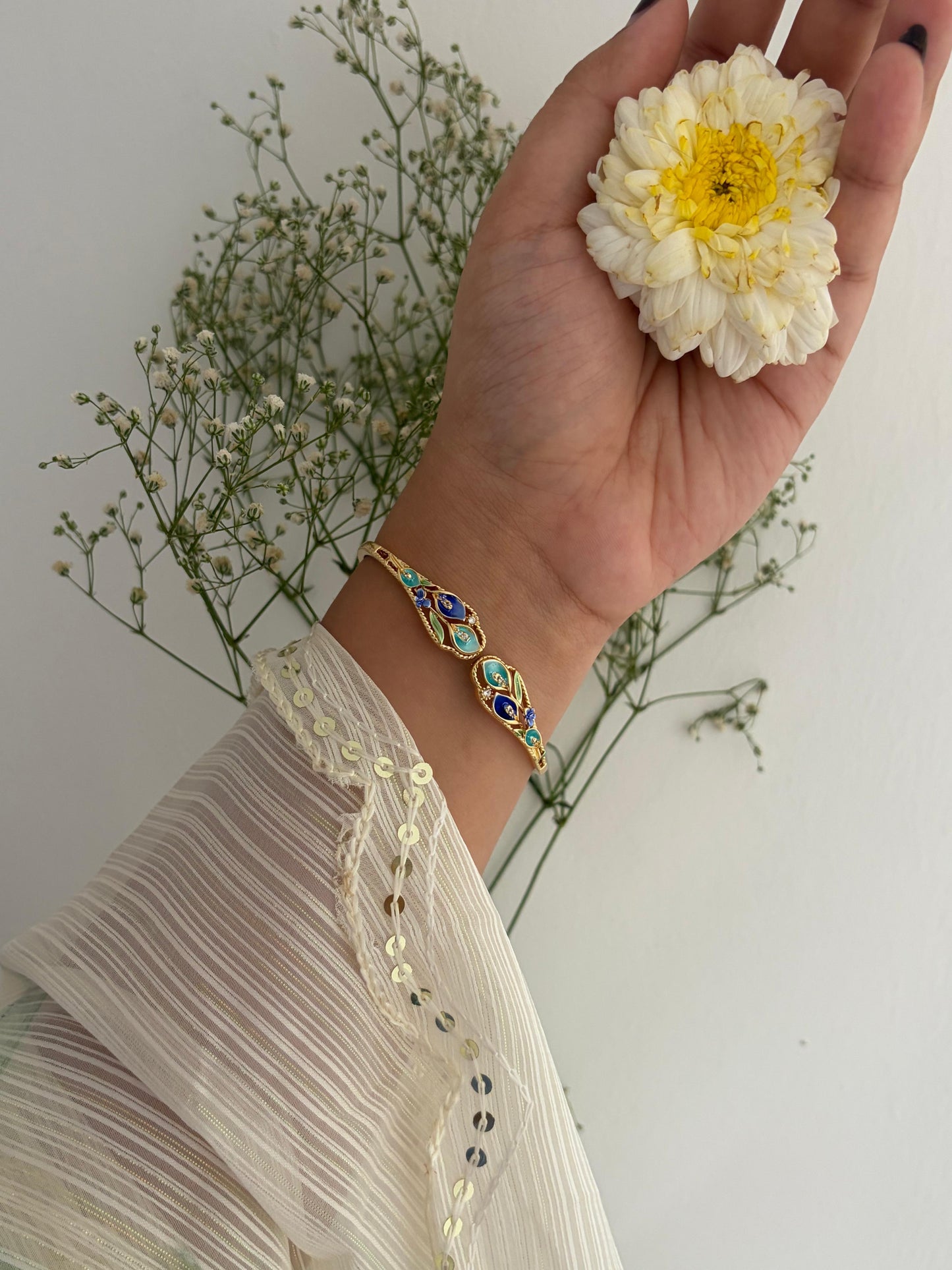 Aak limited edition botanical